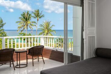 Thavorn Palm Beach Resort Phuket