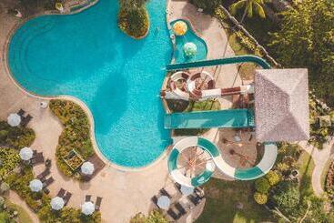 Thavorn Palm Beach Resort Phuket