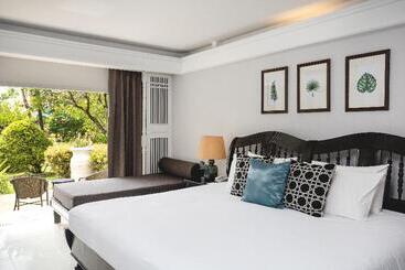 Thavorn Palm Beach Resort Phuket