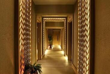 Almira Hotel Thermal Spa & Convention Center