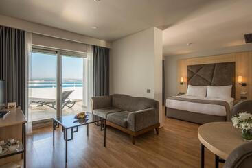 Altin Yunus Hotel & Spa   çeşme - Cesme
