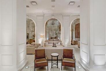 هتل Ambassador Chicago, Part Of Jdv By Hyatt