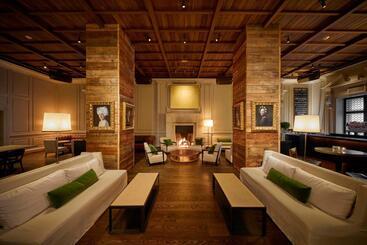 هتل Ambassador Chicago, Part Of Jdv By Hyatt