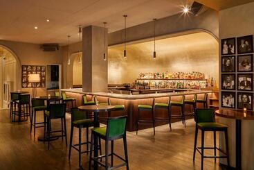 هتل Ambassador Chicago, Part Of Jdv By Hyatt