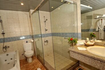 هتل Aracan Eatabe Luxor