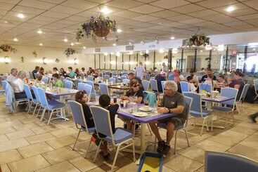 هتل Beach Terrace Motor Inn