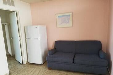 هتل Beach Terrace Motor Inn