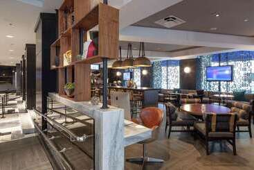 هتل Hilton Boston Back Bay