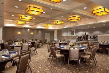هتل Hilton Boston Back Bay