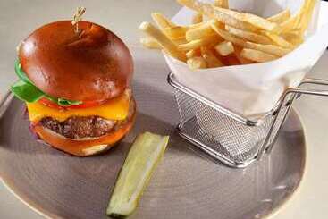 هتل Hilton Boston Back Bay