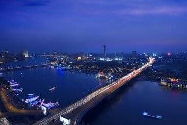 هتل Hilton Cairo Zamalek Residences
