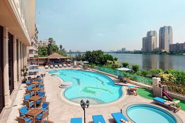 هتل Hilton Cairo Zamalek Residences