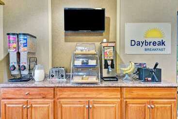 هتل Howard Johnson By Wyndham Galloway Atlantic City Area