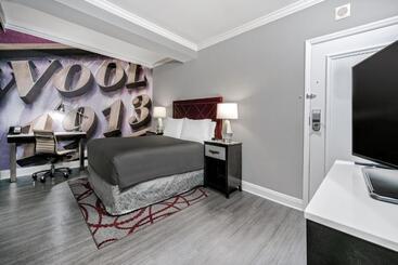 هتل Indigo Dallas Downtown, An Ihg