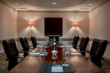 هتل Marriott Albany