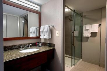 هتل Marriott Albany