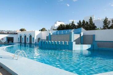 هتل L Orient Palace Resort And Spa