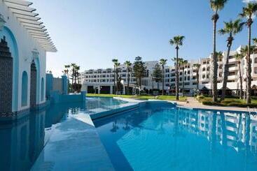 هتل L Orient Palace Resort And Spa