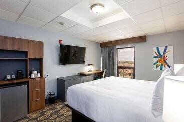 هتل Regency Miami Airport By Sonesta