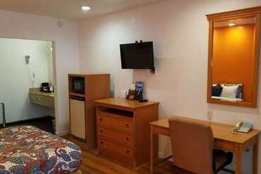 هتل Rodeway Inn Alamedaoakland