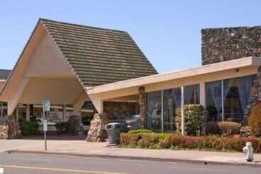 هتل Rodeway Inn Alamedaoakland
