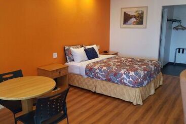 هتل Rodeway Inn Alamedaoakland