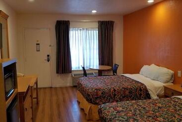هتل Rodeway Inn Alamedaoakland