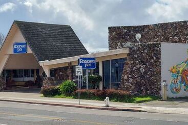 هتل Rodeway Inn Alamedaoakland