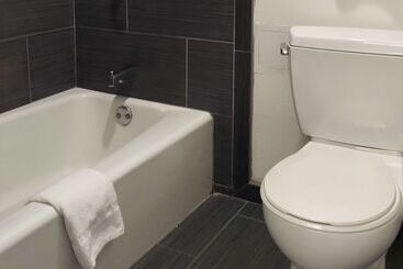 هتل Rodeway Inn Alamedaoakland