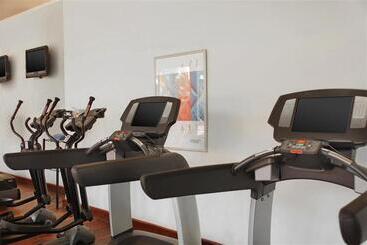 هتل Sheraton Kampala