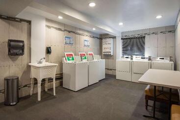 Surestay Plus Hotel By Best Western Reno Airport
