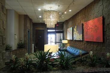 The Barclay Towers Hotel And Resort
