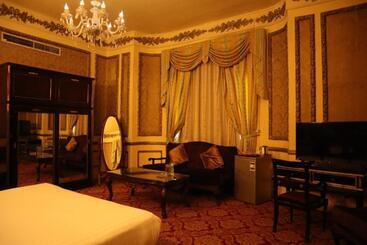Windsor Palace Luxury Heritage Hotel Since 1906 By Paradise Inn Group