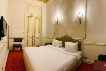 Windsor Palace Luxury Heritage Hotel Since 1906 By Paradise Inn Group