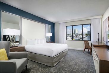 استراحتگاه Bahia Mar Ft. Lauderdale Beach  A Doubletree By Hilton