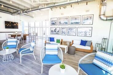 استراحتگاه Bahia Mar Ft. Lauderdale Beach  A Doubletree By Hilton