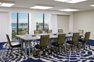 استراحتگاه Bahia Mar Ft. Lauderdale Beach  A Doubletree By Hilton