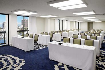 استراحتگاه Bahia Mar Ft. Lauderdale Beach  A Doubletree By Hilton