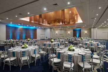 استراحتگاه Bahia Mar Ft. Lauderdale Beach  A Doubletree By Hilton