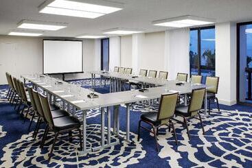 استراحتگاه Bahia Mar Ft. Lauderdale Beach  A Doubletree By Hilton