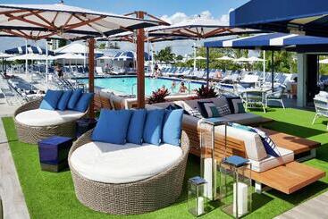 استراحتگاه Bahia Mar Ft. Lauderdale Beach  A Doubletree By Hilton