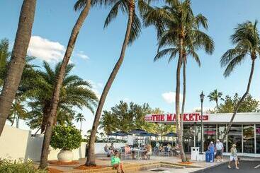 استراحتگاه Bahia Mar Ft. Lauderdale Beach  A Doubletree By Hilton