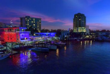 استراحتگاه Days Inn Ft. Lauderdale Bahia Cabana