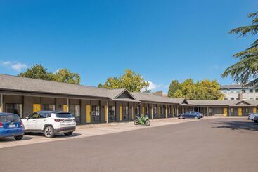 Best Western New Oregon Motel