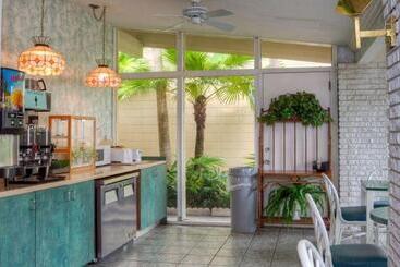 Golden Host Resort  Sarasota