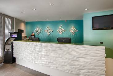 هتل Soma House