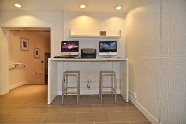 هتل Soma House