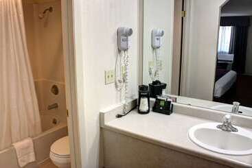 هتل Baymont By Wyndham Grand Junction