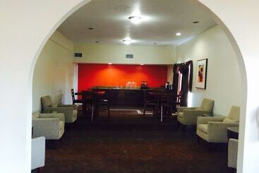 هتل Americas Best Value Inn Texarkana