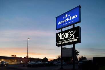 هتل Americinn By Wyndham La Crosse Riverfrontconference Center